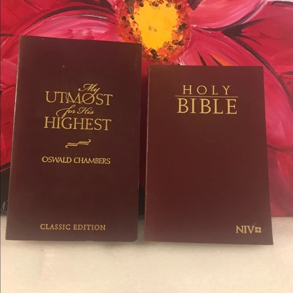 Barbour Other - The Holy Bible & Daily Devotion-2 Holy books